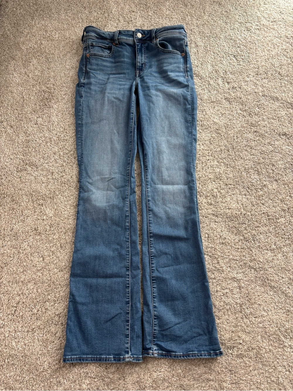 American Eagle Outfitters Kick Boot 6L Jeans - Picture 4 of 8